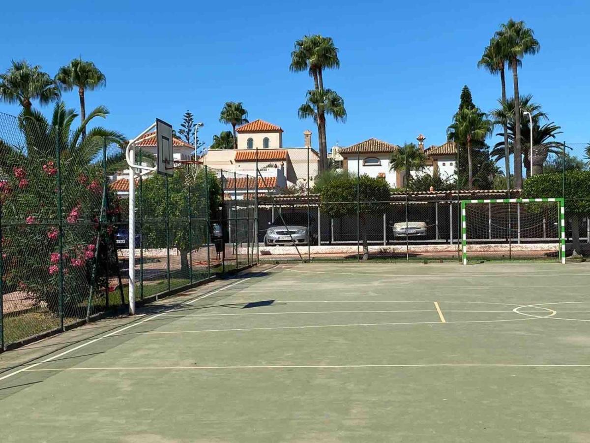 Villa Ohana Roquetas de Mar Exterior photo